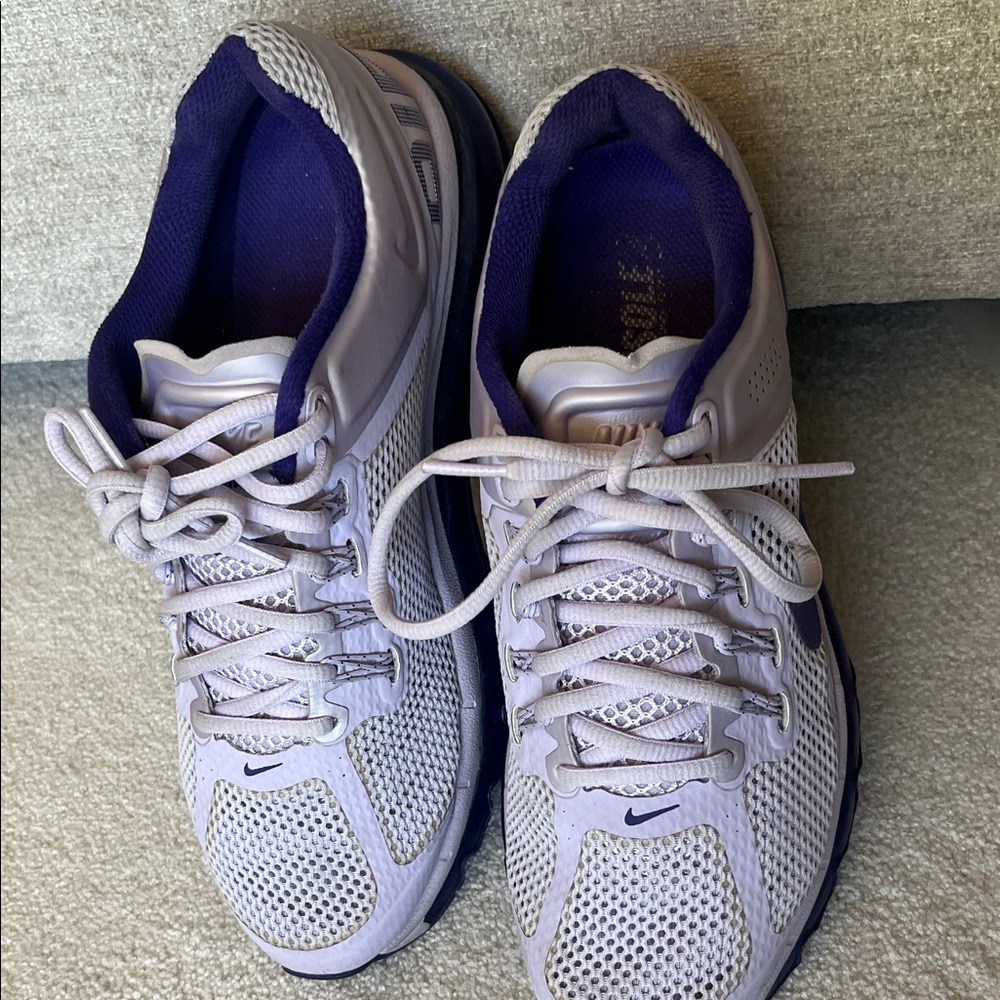 Nike Women's Lavender and Dark Purple Sneakers